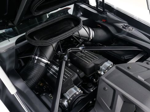 Used 2024 Lamborghini Huracan Sterrato AWD/4WD image 52