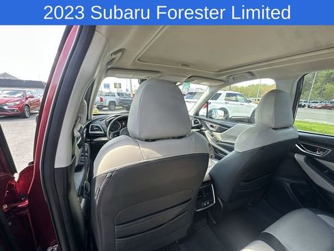 Used 2023 Subaru Forester Limited AWD/4WD image 21