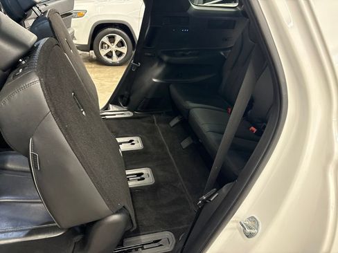 Used 2023 Hyundai Palisade Calligraphy AWD/4WD image 17