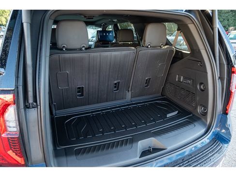 New 2026 GMC Yukon Elevation w/ Elevation Premium Package AWD/4WD image 35
