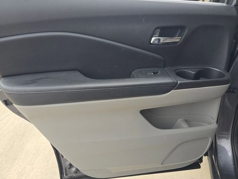 Used 2018 Honda Pilot EX image 27