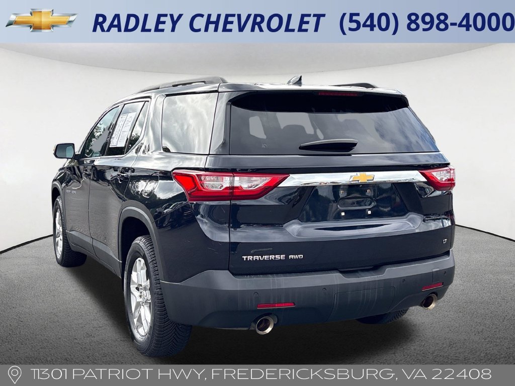 Used 2020 Chevrolet Traverse LT w/ Driver Confidence II Package AWD/4WD image 17