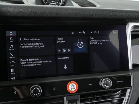 New 2026 Porsche Macan image 14