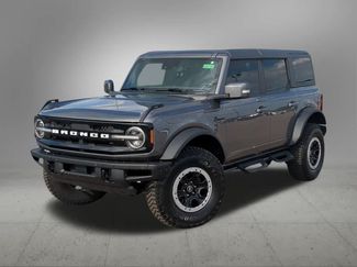 Used 2023 Ford Bronco Outer Banks w/ Sasquatch Package AWD/4WD video 1