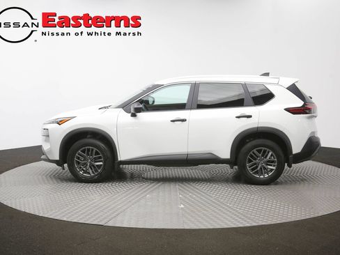 Used 2023 Nissan Rogue S AWD/4WD image 60