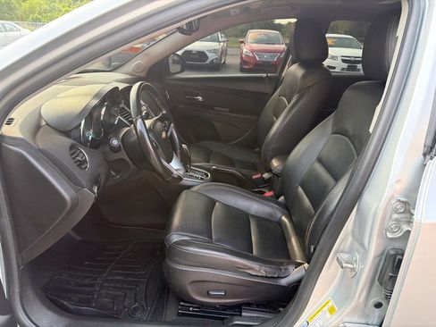 Used 2014 Chevrolet Cruze LTZ w/ Sun, Sound and Sport Package FWD image 9