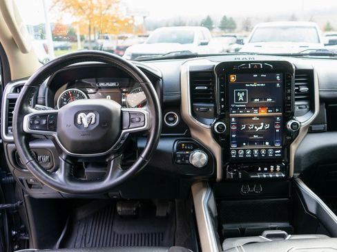 Used 2021 RAM 1500 Laramie image 13