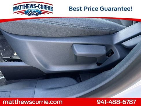 New 2026 Ford Maverick XLT FWD image 9