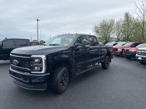 Used 2025 Ford F250 XL w/ STX Appearance Package AWD/4WD image 3