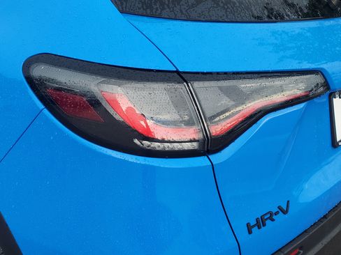 New 2026 Honda HR-V Sport image 9