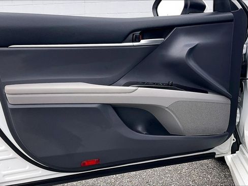 Used 2023 Toyota Camry SE image 27