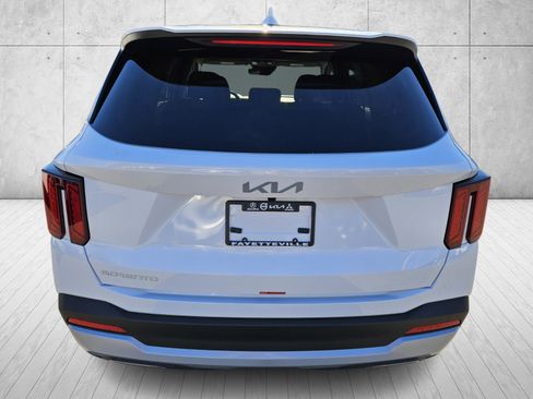 New 2026 Kia Sorento LX image 6