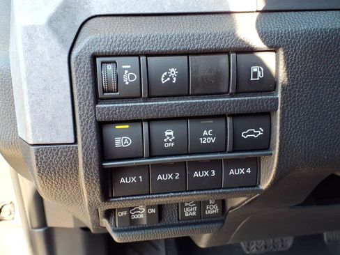 New 2026 Toyota Tacoma 4x4 Double Cab Hybrid image 8