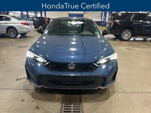 Certified 2025 Honda Civic Sport image 3