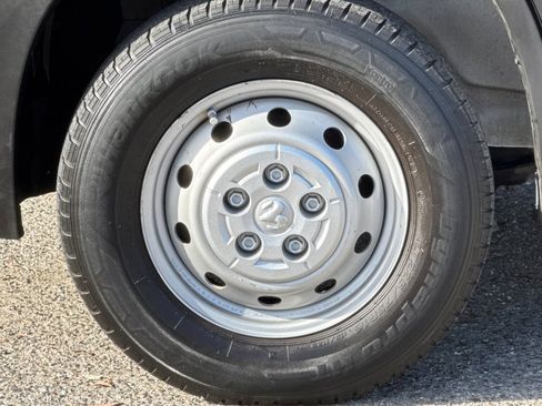 Used 2021 RAM ProMaster 2500 FWD image 25