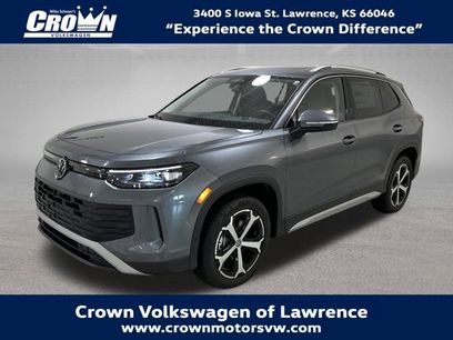 New 2025 Volkswagen Tiguan SE