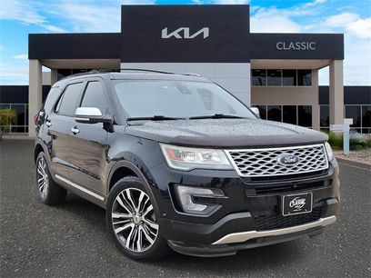 Used 2017 Ford Explorer Platinum