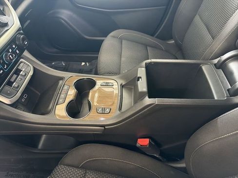 Certified 2020 GMC Acadia SLE w/ Driver Convenience Package FWD image 26