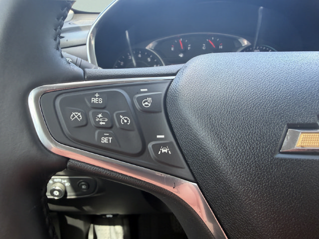 Used 2021 Chevrolet Equinox Premier FWD image 30