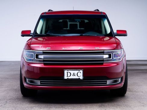 Used 2014 Ford Flex Limited w/ Equipment Group 302A AWD/4WD image 2