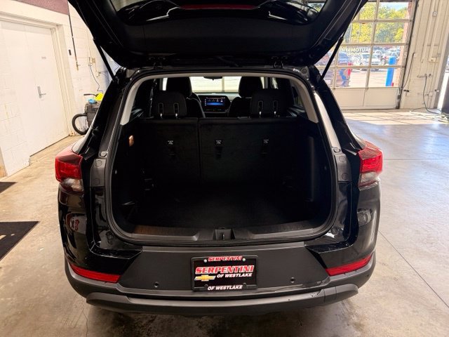 Used 2024 Chevrolet TrailBlazer LS w/ LS Convenience Package FWD image 21