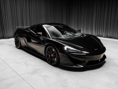 Used 2019 McLaren 570S Spider RWD image 38