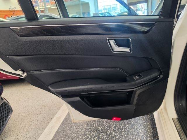 Used 2016 Mercedes-Benz E 350 Sedan w/ Premium Package image 26
