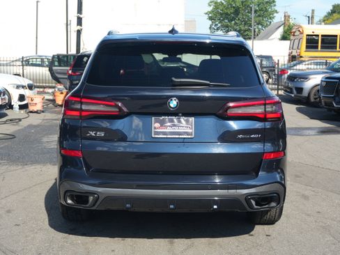 Used 2021 BMW X5 xDrive40i w/ M Sport Package AWD/4WD image 6