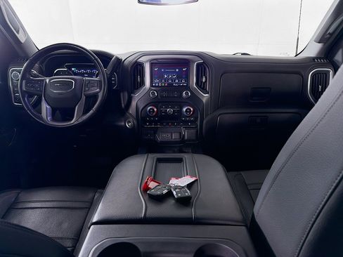 Used 2022 GMC Sierra 3500 Denali image 25