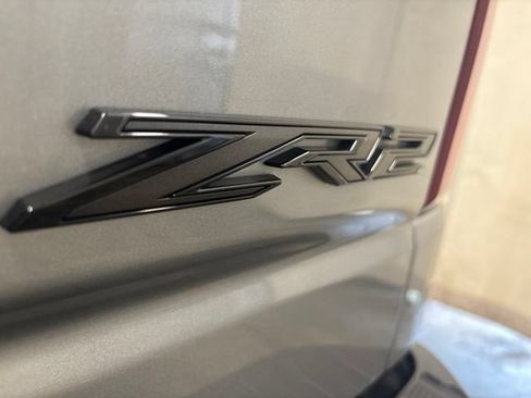 Used 2023 Chevrolet Silverado 1500 ZR2 AWD/4WD image 44