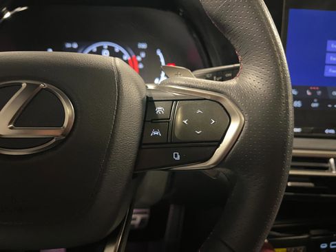 Used 2023 Lexus RX 350 F Sport image 13