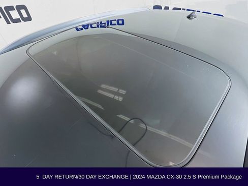 Used 2024 MAZDA CX-30 AWD 2.5 S w/ Premium Package image 17