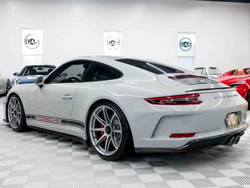Used 2018 Porsche 911 GT3 RWD image 9
