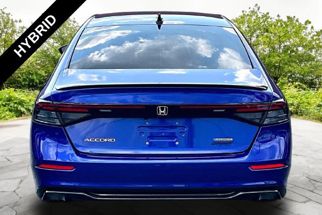 Used 2024 Honda Accord Sport image 4