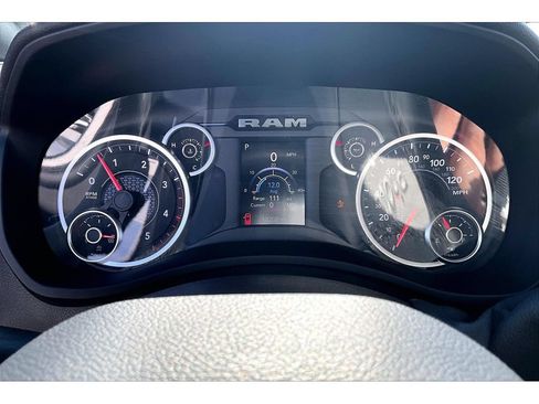 Used 2025 RAM 2500 Big Horn AWD/4WD image 14