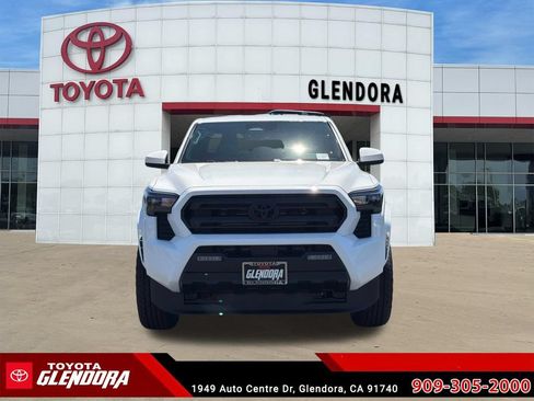 New 2026 Toyota Tacoma SR5 RWD image 3