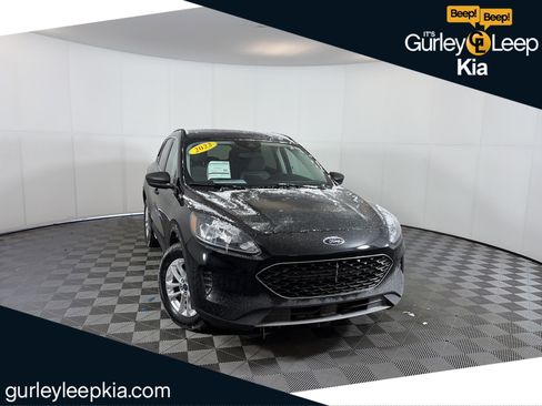 Used 2022 Ford Escape SE w/ Convenience Package image 1