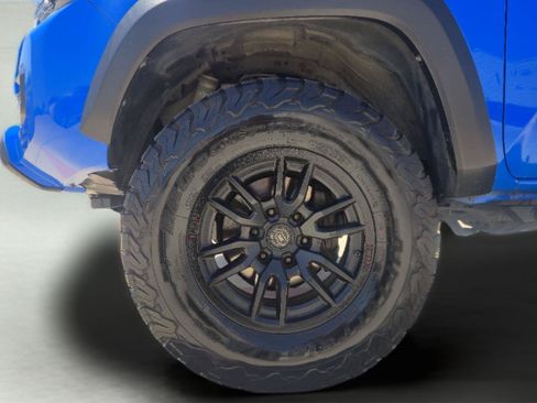 Used 2019 Toyota Tacoma TRD Pro AWD/4WD image 11