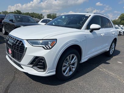 New 2025 Audi Q3 2.0T Premium