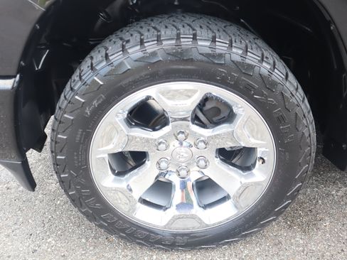 Used 2021 RAM 1500 Big Horn AWD/4WD image 11