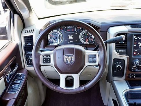 Used 2018 RAM 3500 Laramie w/ Convenience Group image 23