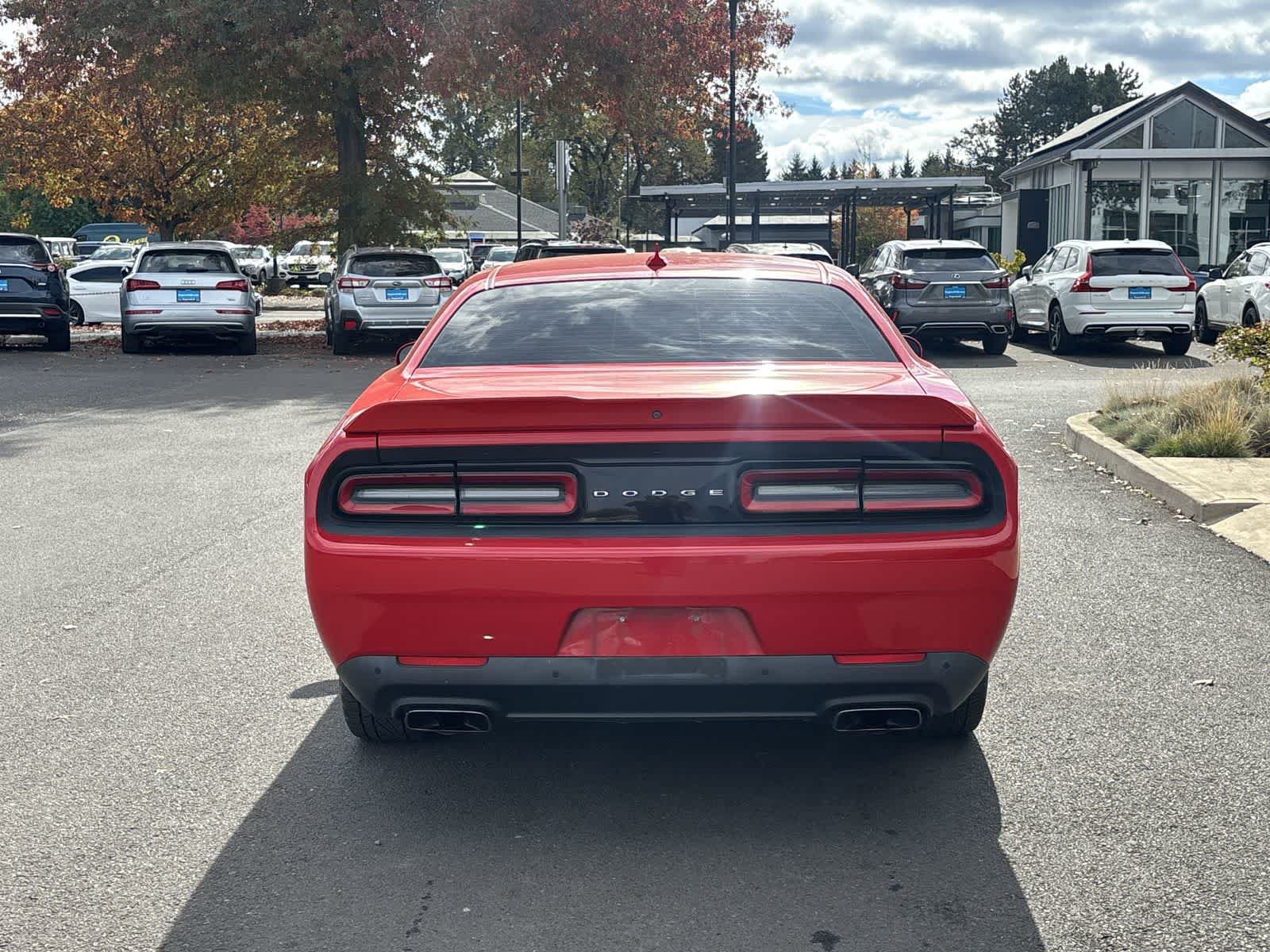 Used 2018 Dodge Challenger R/T Plus RWD image 4