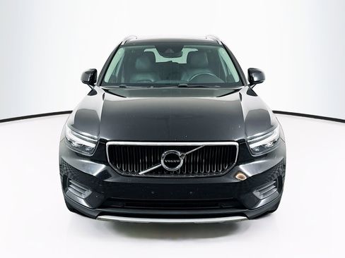 Used 2019 Volvo XC40 T5 Momentum AWD/4WD image 2