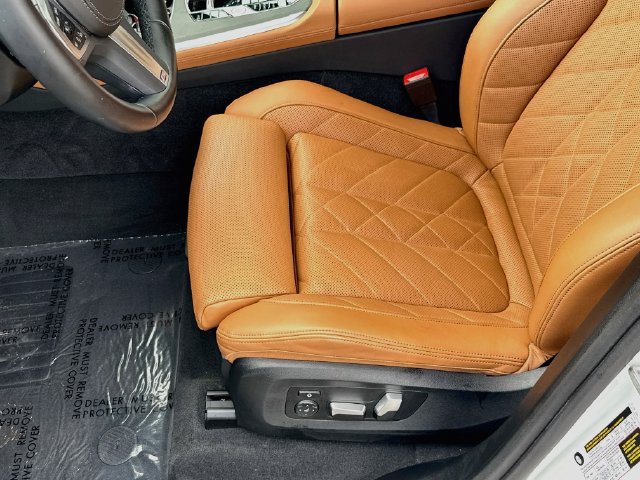 Used 2024 BMW X5 sDrive40i w/ M Sport Package RWD image 20