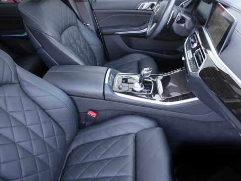 Used 2023 BMW X5 xDrive45e w/ Executive Package image 8