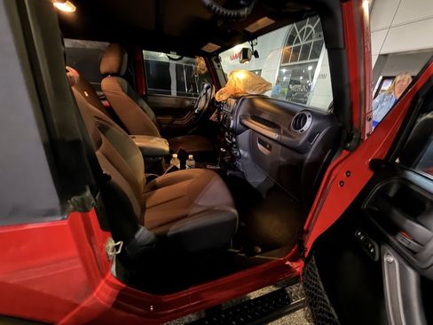 Used 2014 Jeep Wrangler Sport w/ Quick Order Package 24S image 10