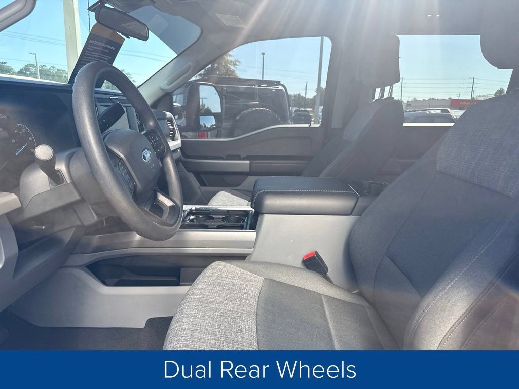 Used 2025 Ford F450 XLT w/ FX4 Off-Road Package AWD/4WD image 9