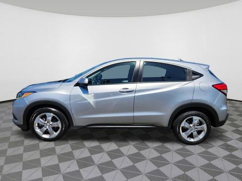 Certified 2019 Honda HR-V LX image 5