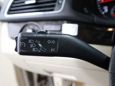 Used 2015 Volkswagen Passat TDI SEL Premium FWD image 28