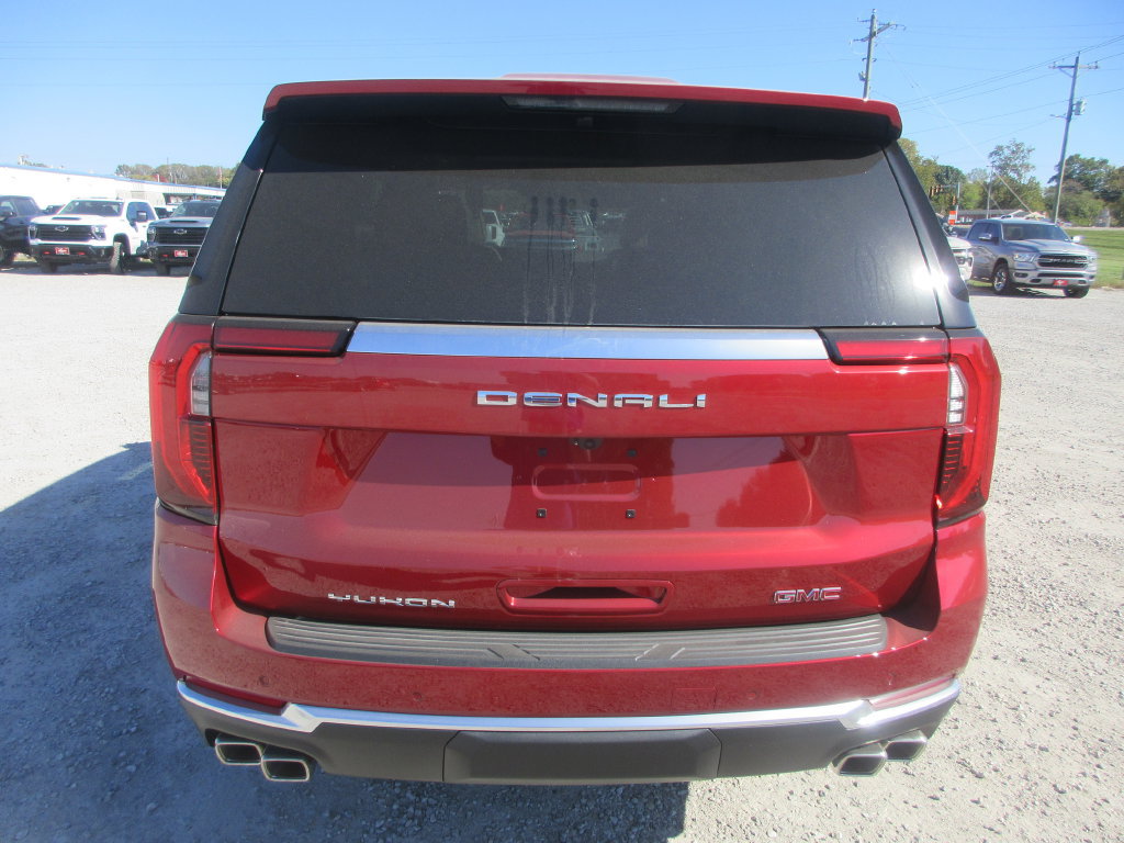 New 2027 GMC Yukon Denali w/ Sun & Power Step Package AWD/4WD image 5